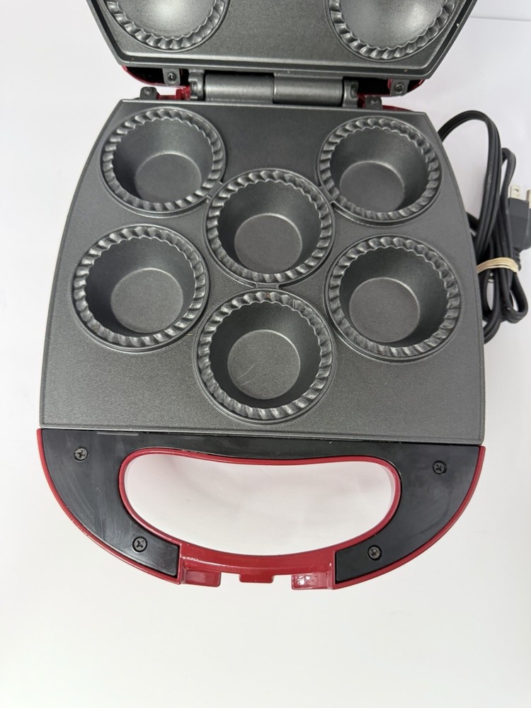 Betty Crocker Mini Pie Factory Maker Baking