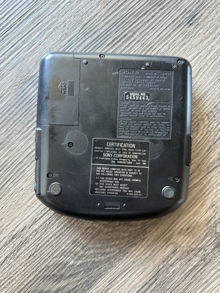 SONY Discman D-131 Portable CD Player Tested