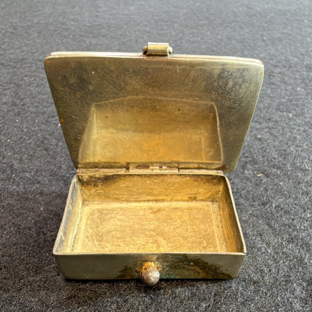 Rectangular Snuff Box with Abalone Inlay and Hinged Lid
