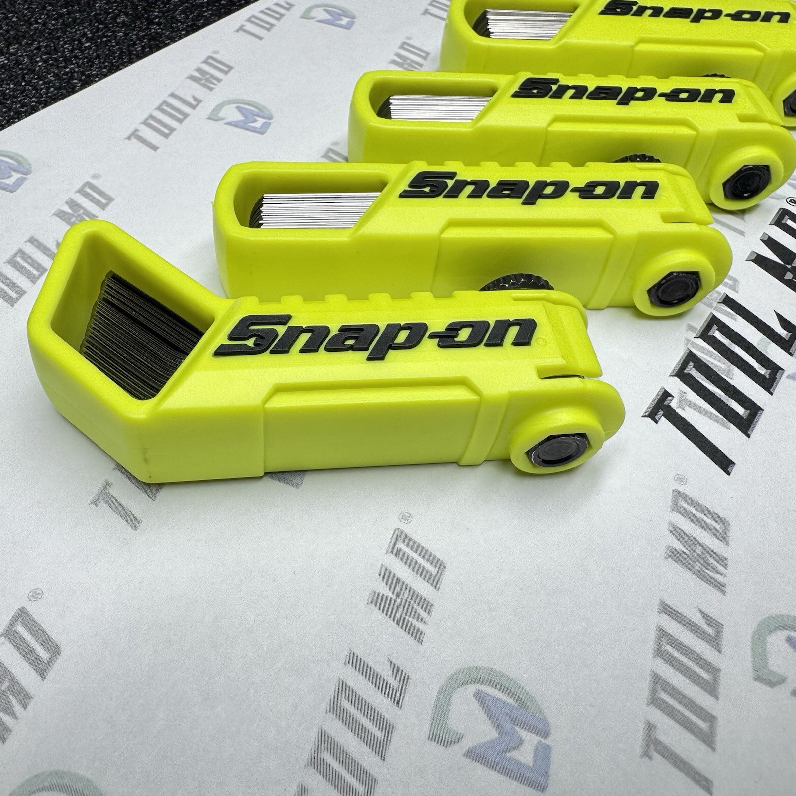 Snap-on Tools USA NEW HI VIZ 4pc Offset 45° & Straight Feeler Gauge Blade Sets