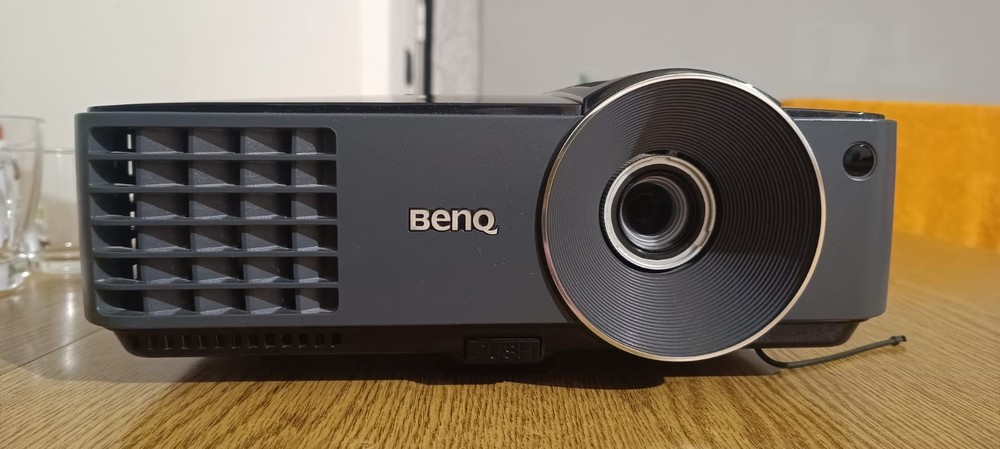 BenQ DLP MS502 Projector - High Definition