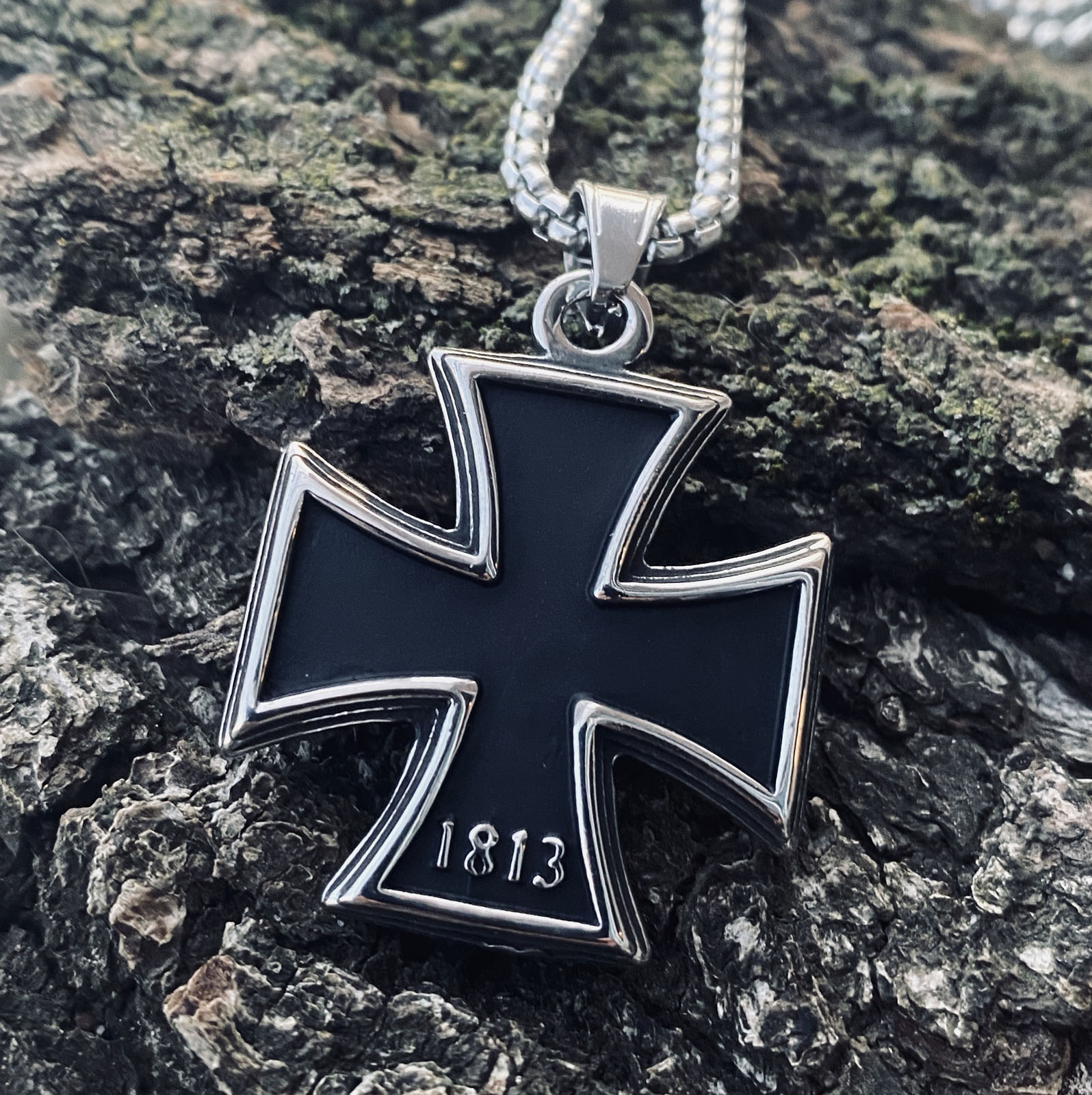 MENDEL Mens Stainless Steel 1813 1949 WW2 German Iron Cross Pendant Necklace Men