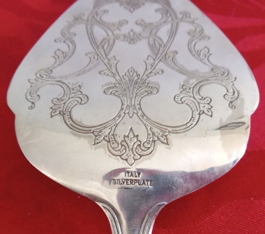 Gorham silverplate Heritage pie server 11 1/2" EUC polished