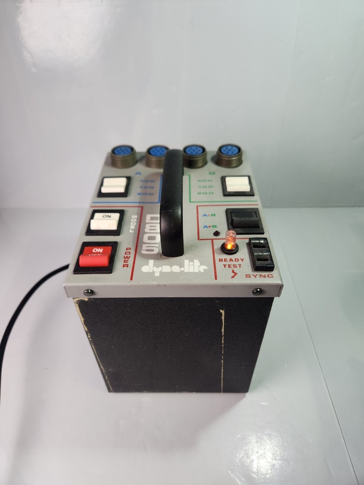 Dynalite D805 Power Pack Not Fully Tested, Powers On