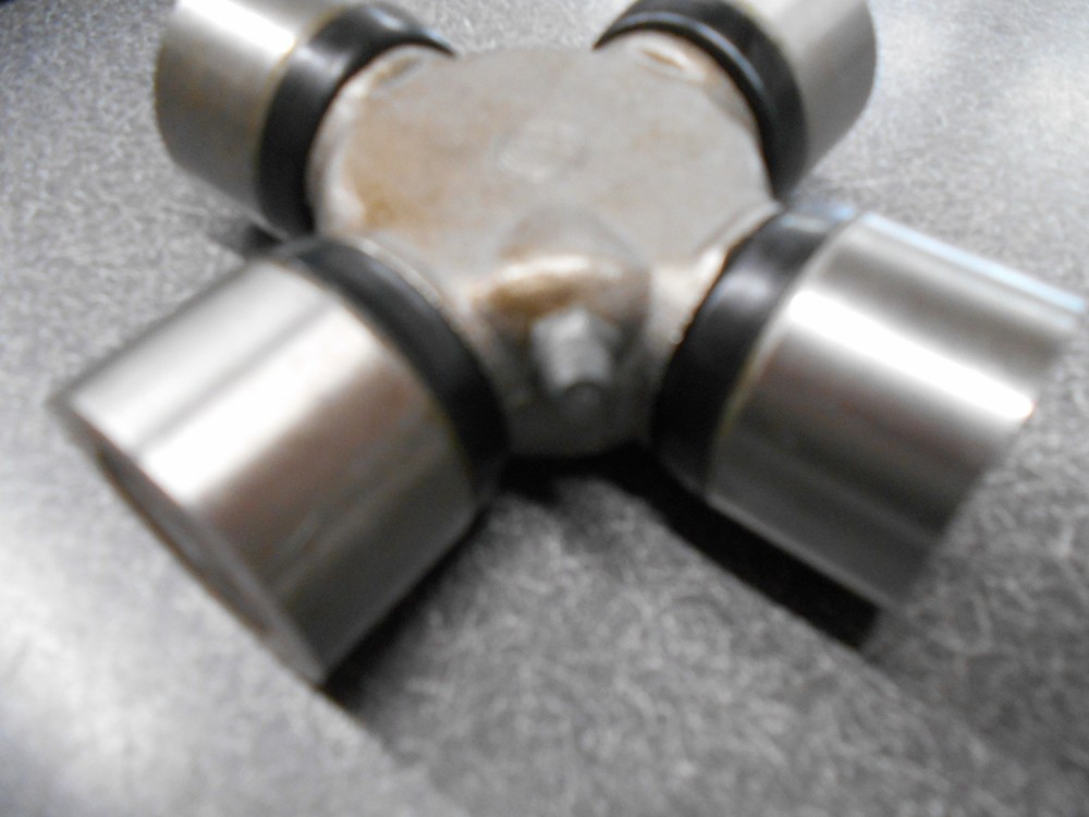 Ranch Rite/AGPAC 5671-2675X Universal Joint. New open box!
