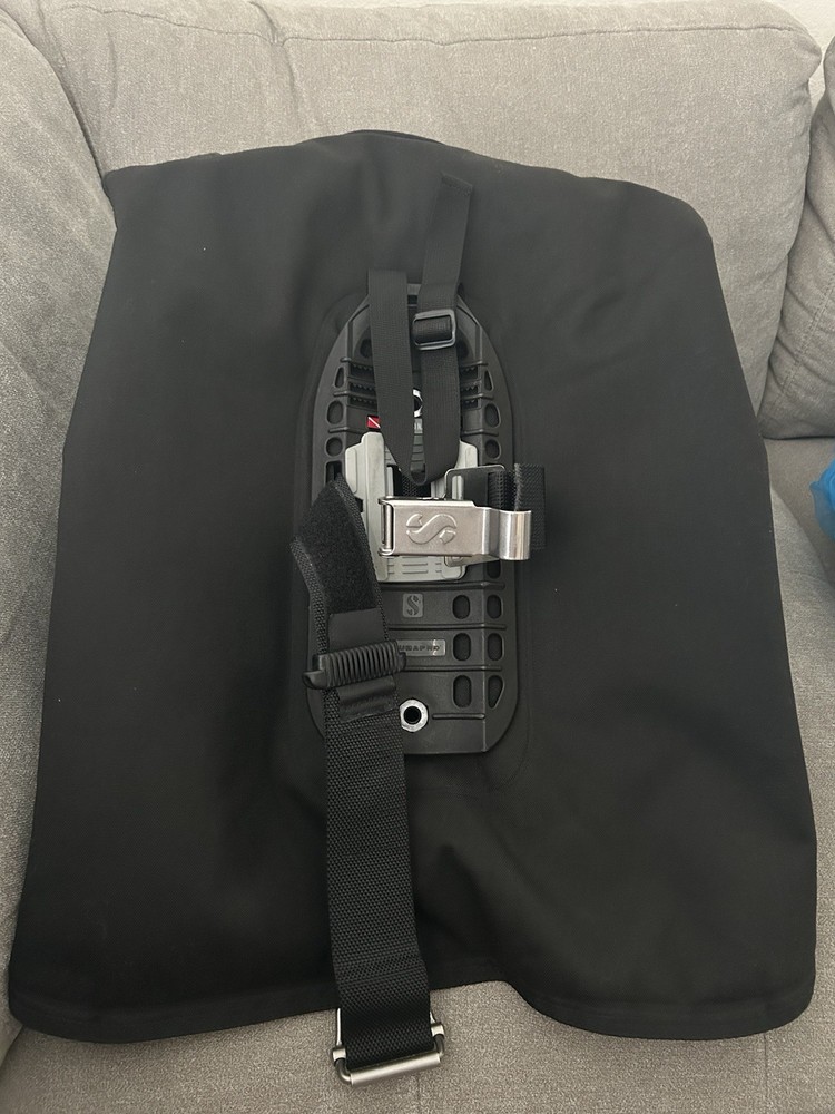 scubapro nighthawk bcd