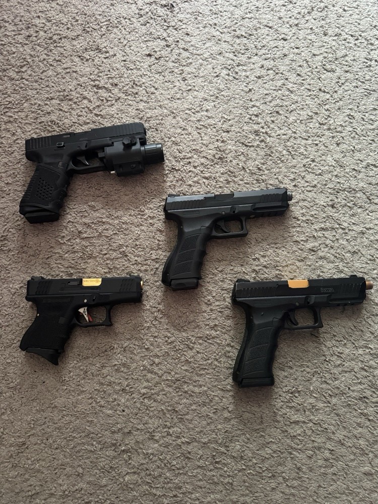 airsoft Pistols