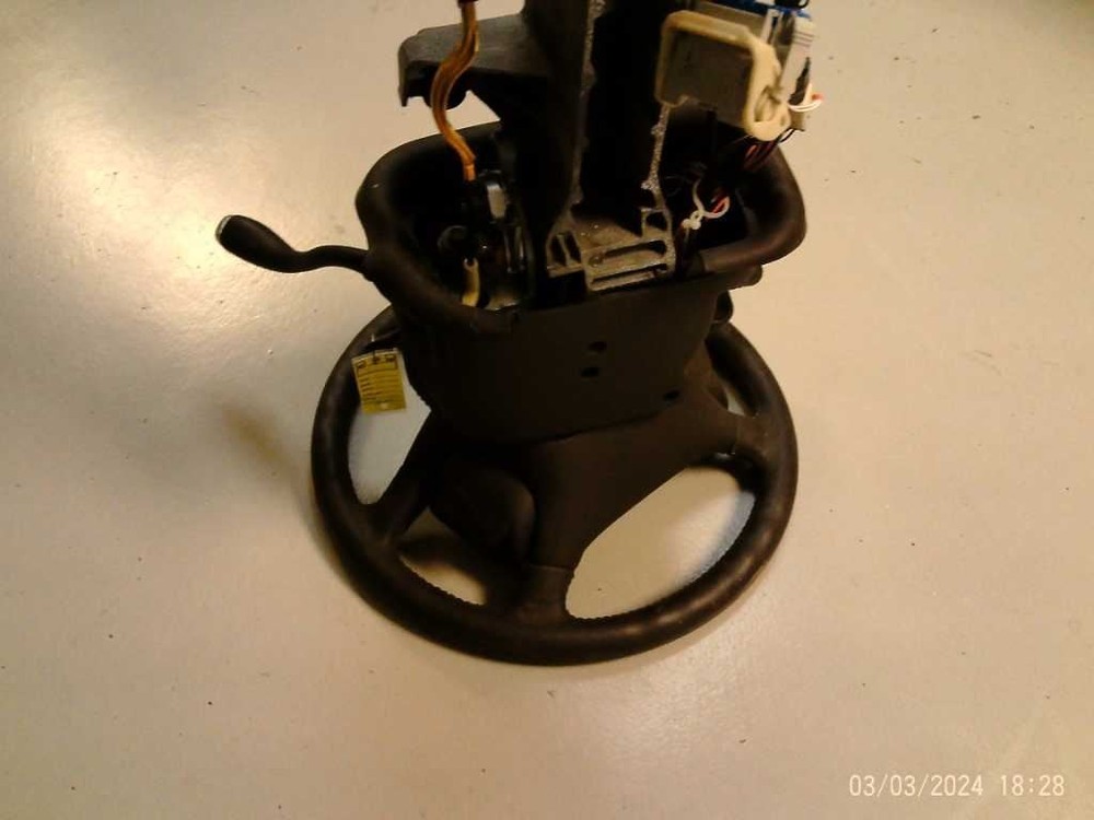 (Tan) Steering Column, Column Shift Fits 06-11 LUCERNE 360652