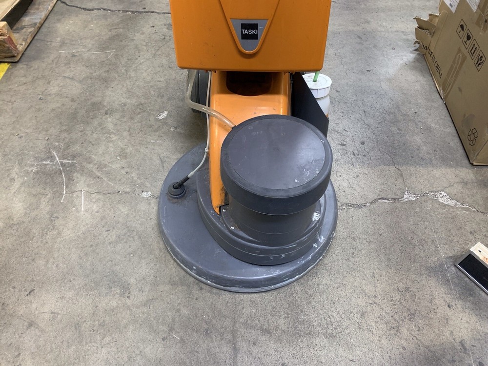 Taski Ergodisc 200 Floor Scrubber | #Z136