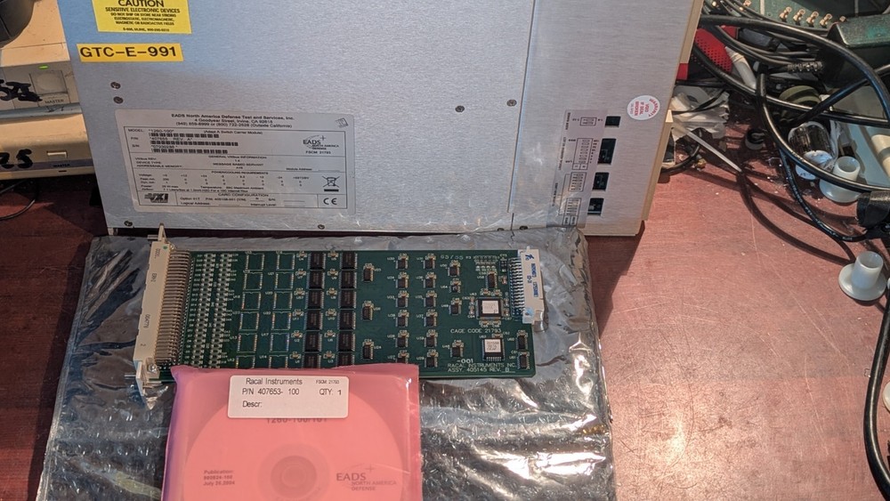 RACAL 1260-100 Switch Carrier VXI Module Relay Driver Plug-in & Disk/Accessories