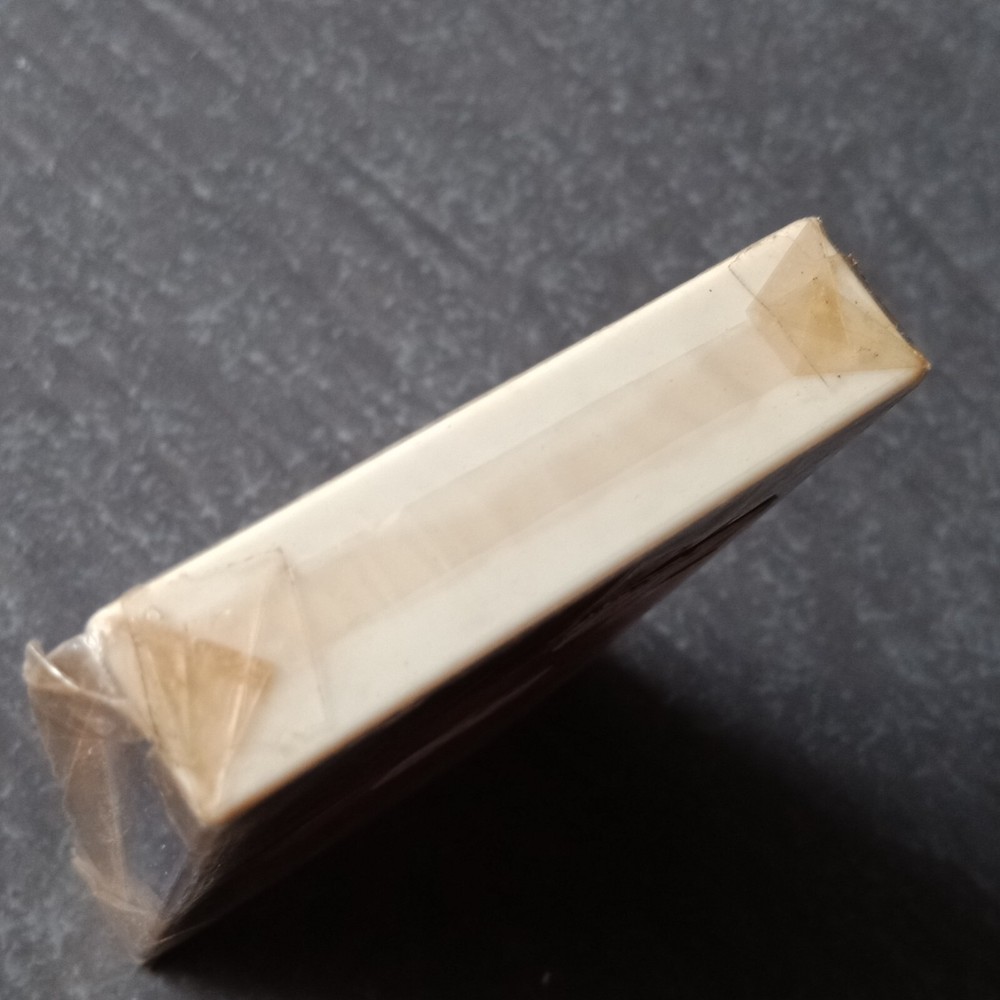 B- 刘美君 =赤裸感觉= 马来西亚版磁带 未拆 Malaysia Cassette Sealed