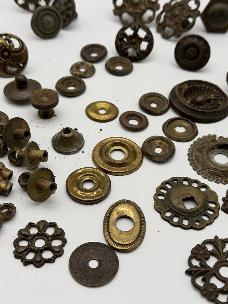 Large Lot Antique Vintage Drawer Knobs Pulls Brass Eastlake Backplates Ring Pull