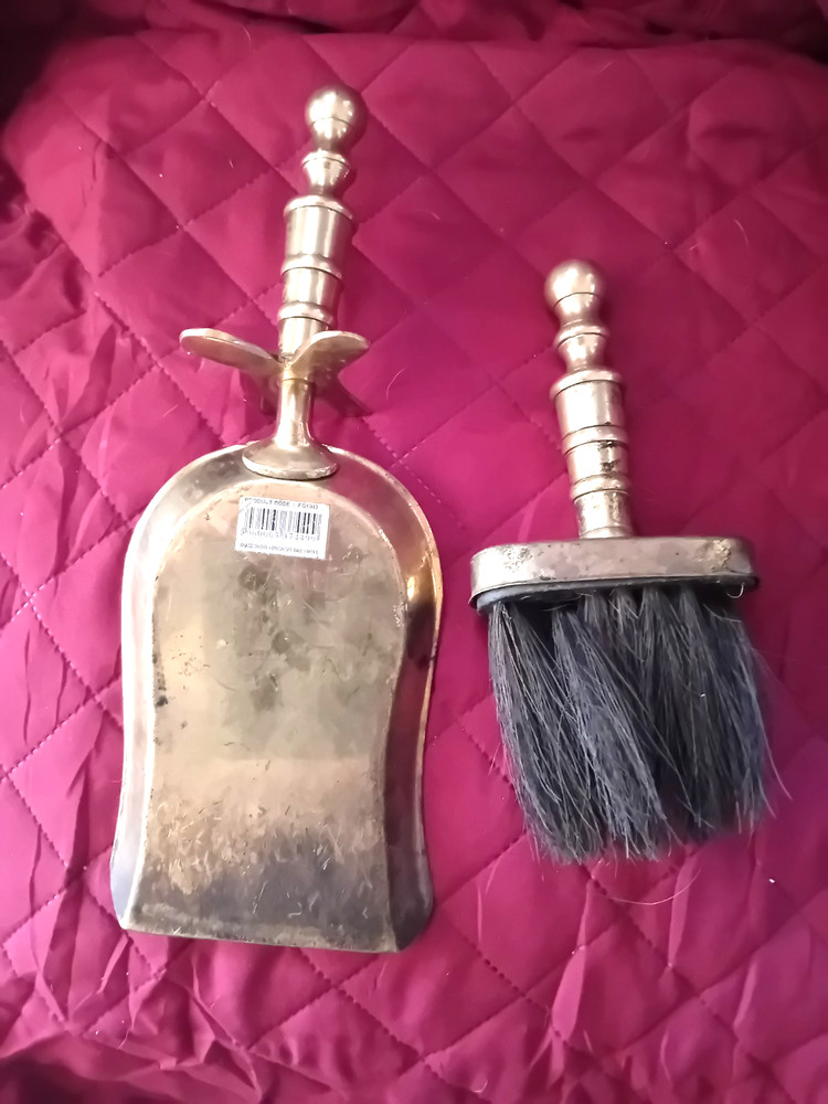 ANTIQUE STYLE SOLID BRASS FIRESIDE SHOVEL & BRUSH (BR3)