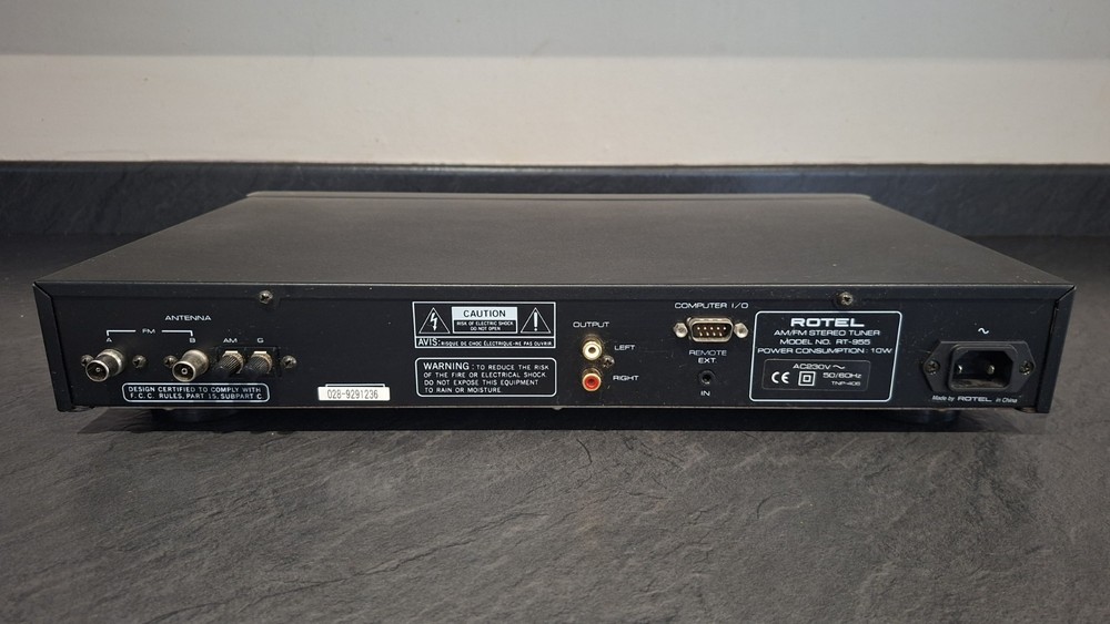 Rotel RT-955 RDS AM/FM Tuner Separate