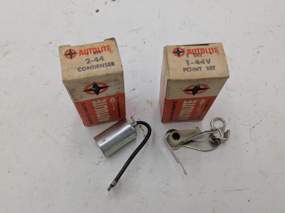 Nos Autolite 1-44V Point Set 2-44 Condenser