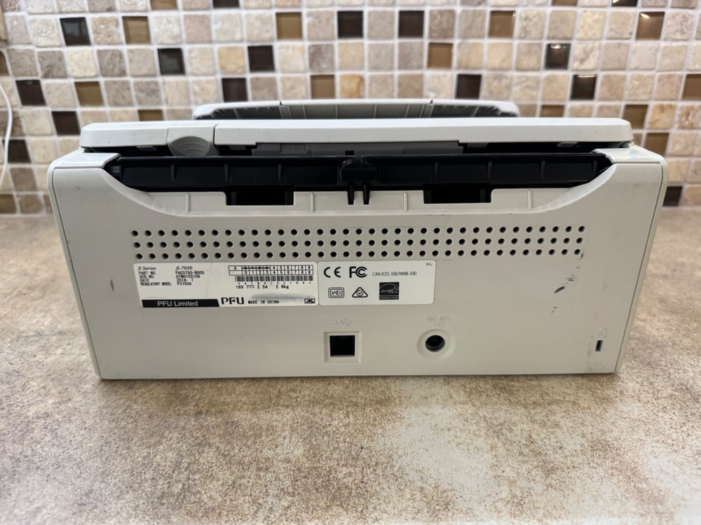 Fujitsu fi-7030 Color Duplex Document Image Scanner