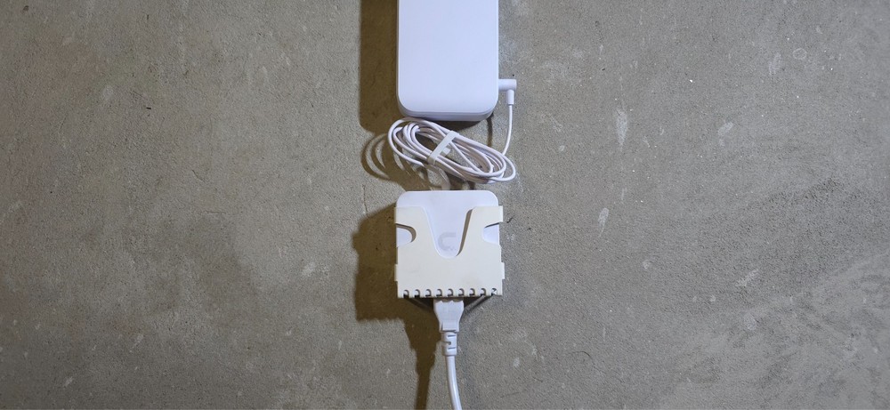 UniFi Power Brick (AC Adapter) Wall Mount