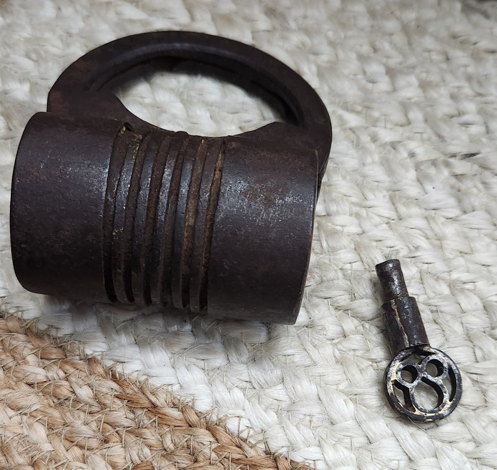 Collectible Old Iron Spring System Lock With Key