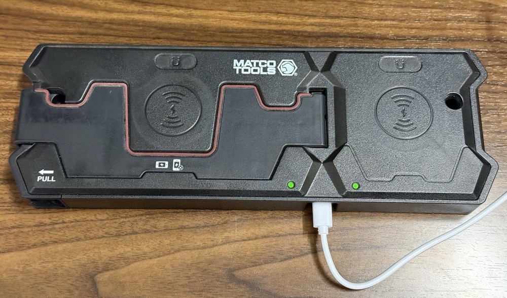 MATCO MAGNETIC WIRELESS CHARGER