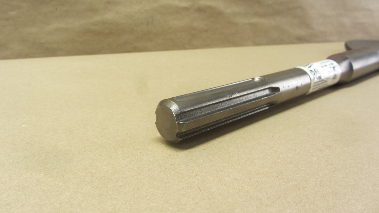 Milwaukee 48-62-4194 Clay Spade Chisel, SDS Max® Shank, 4-1/4 in W Blade, 16 in