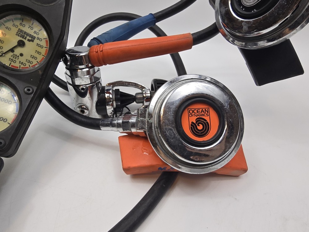 Ocean Dynamics Scuba Diving Regulator Set With Accessories Read