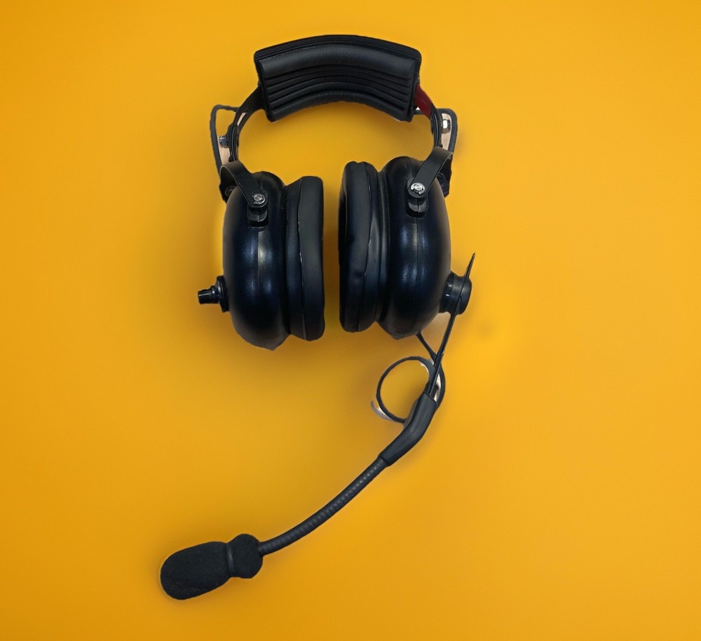 Sonetics Aviation Headset - Model Unknown - Possibly A Prototype? See Pictures