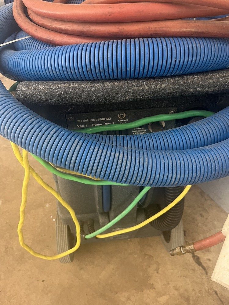 Shadow Carpet Extractor