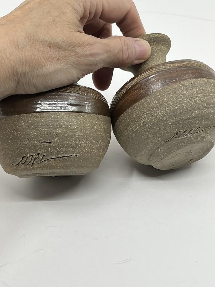 2 Small Vases SIGNED HANDMADE MCM Studio POTTERY ART Slightly Different BoHo 4"