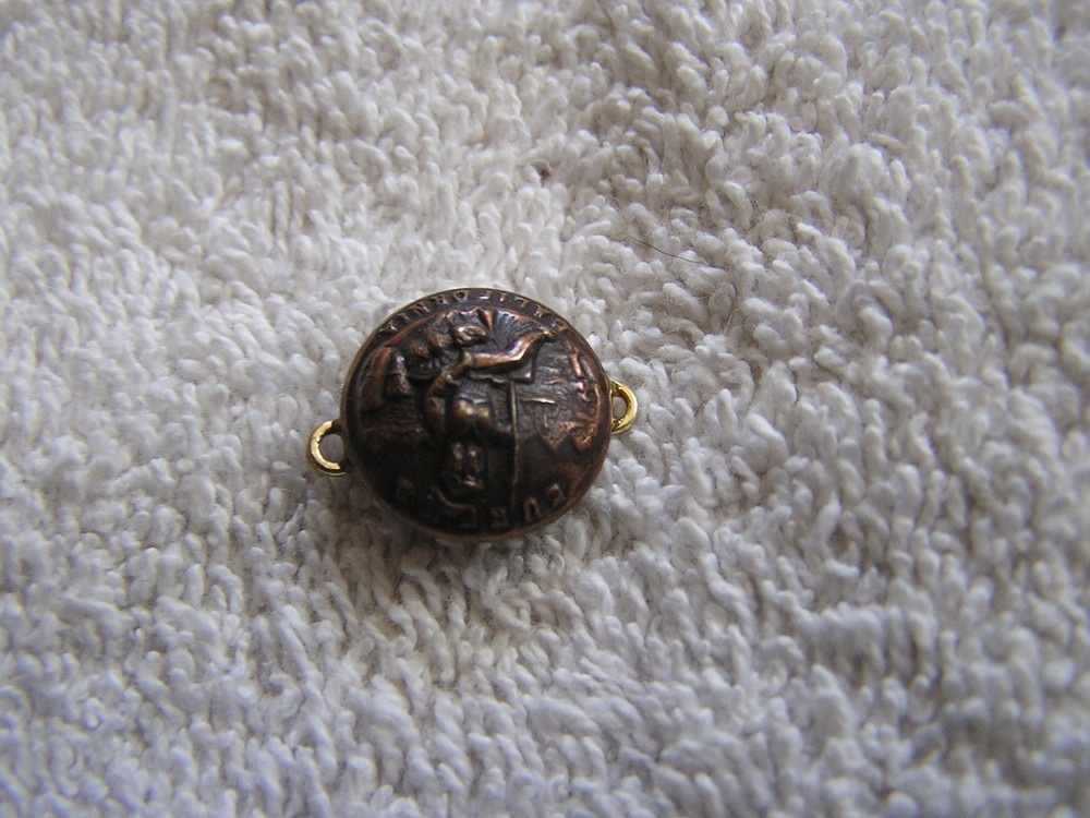 California Eureka Button