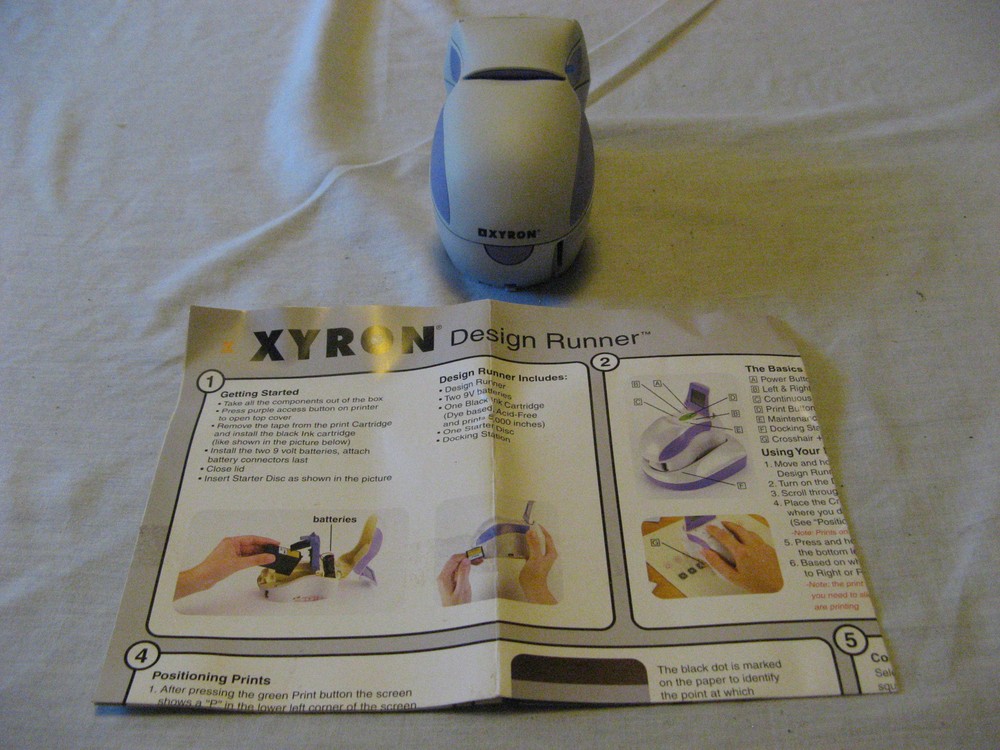 XYRON Deisgn Runner Machine Type 4375-001 With Instructions