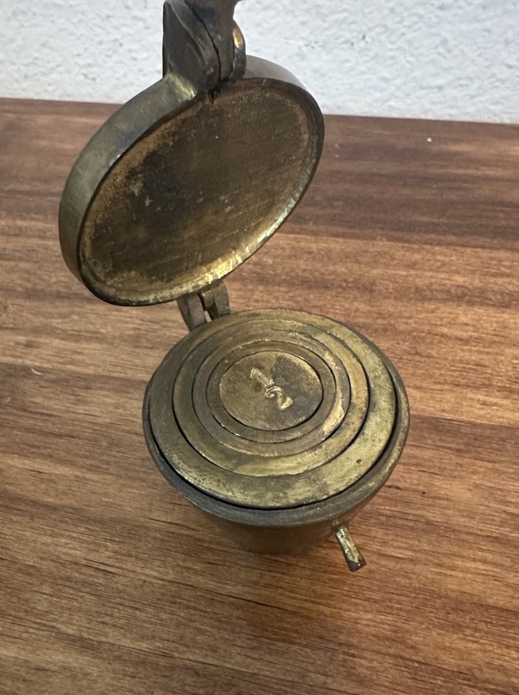Antique 6 pc Bronze Nesting Apothecary Weights - Marked 16