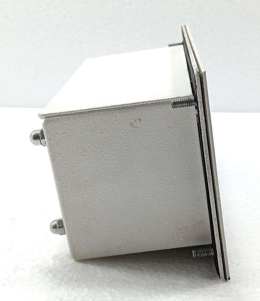 TELEDYNE ANALYTICAL MODEL 3290 PERCENT OXYGEN ANALYZER C64643A WITH SENSOR UNIT