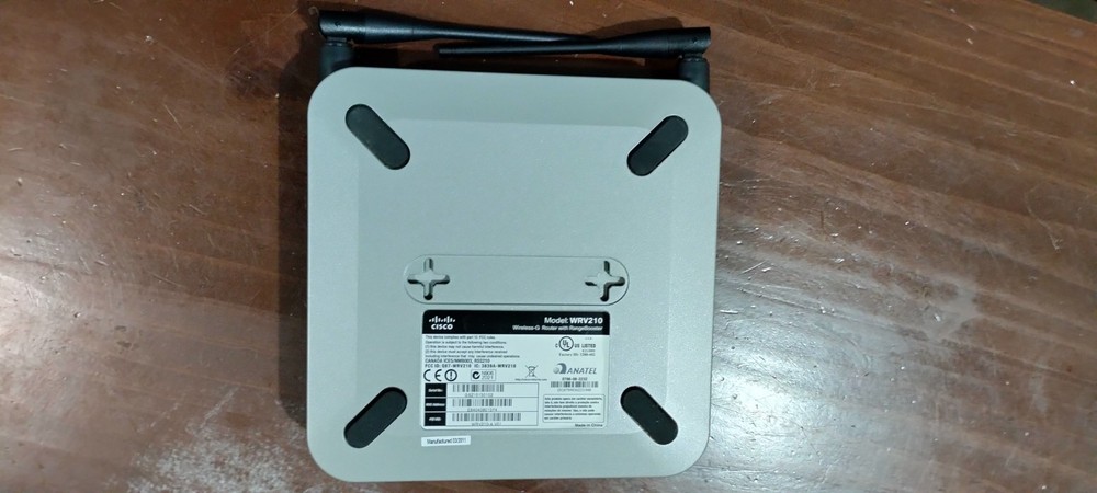 Cisco WRV210 Wireless-G VPN Router With RangeBooster Complete Priority