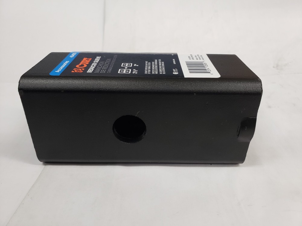 Curt 45405 Receiver Reducer Sleeve 2-1/2" - 2"