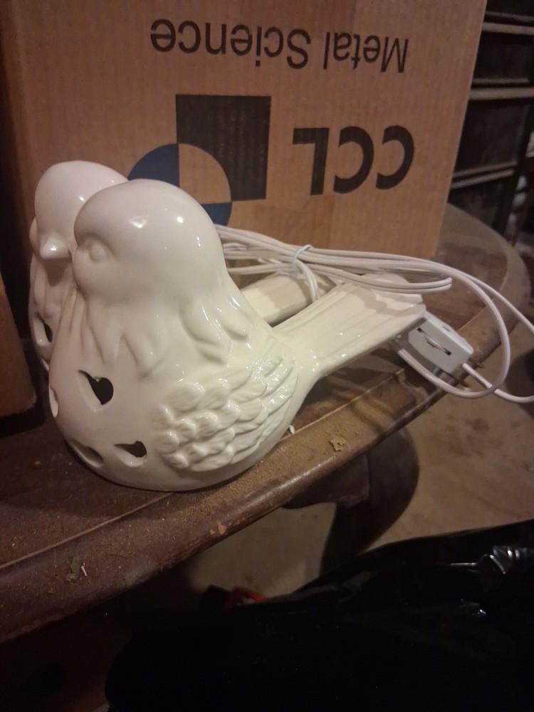 Ceramic Love Birds Light