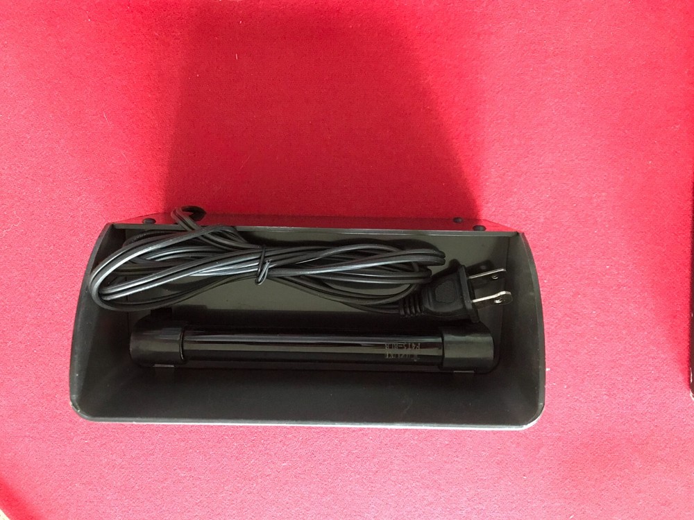 ELECTRONIC MONEY DETECTOR