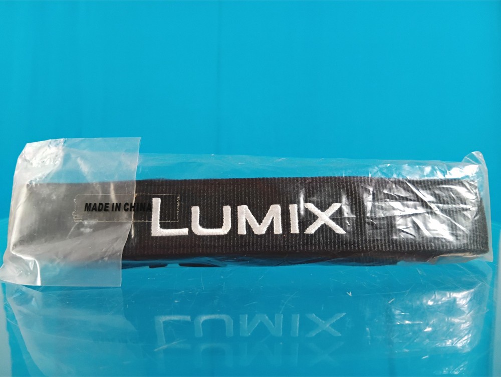 NEW IN WRAP Lumix GH5 Camera Strap