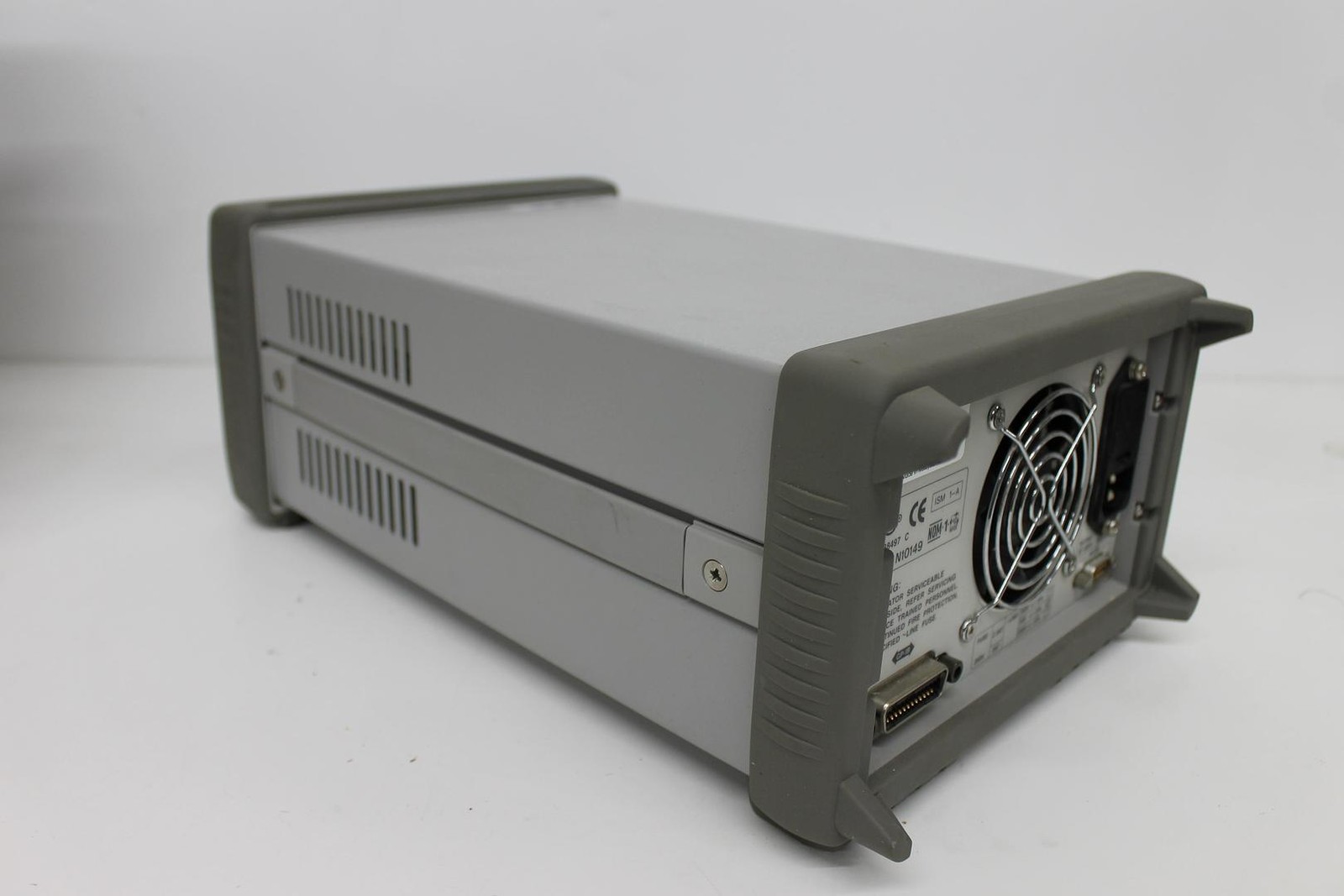 Agilent E3631A Triple Output Power Supply ±25V