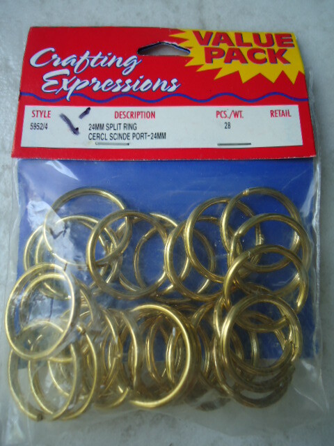 Crafting Expressions 28 Pc 24MM Split Rings