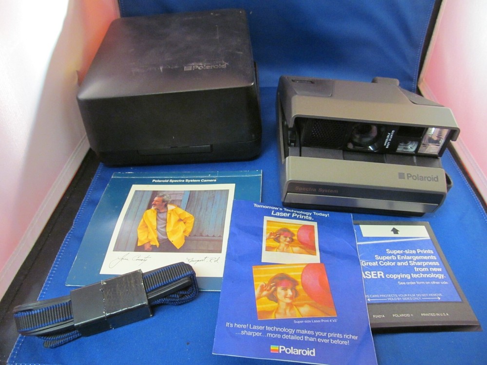 POLAROID SPECTRA SYSTEM CAMERA WITH STRAP CASE & MANUAL UNTESTED