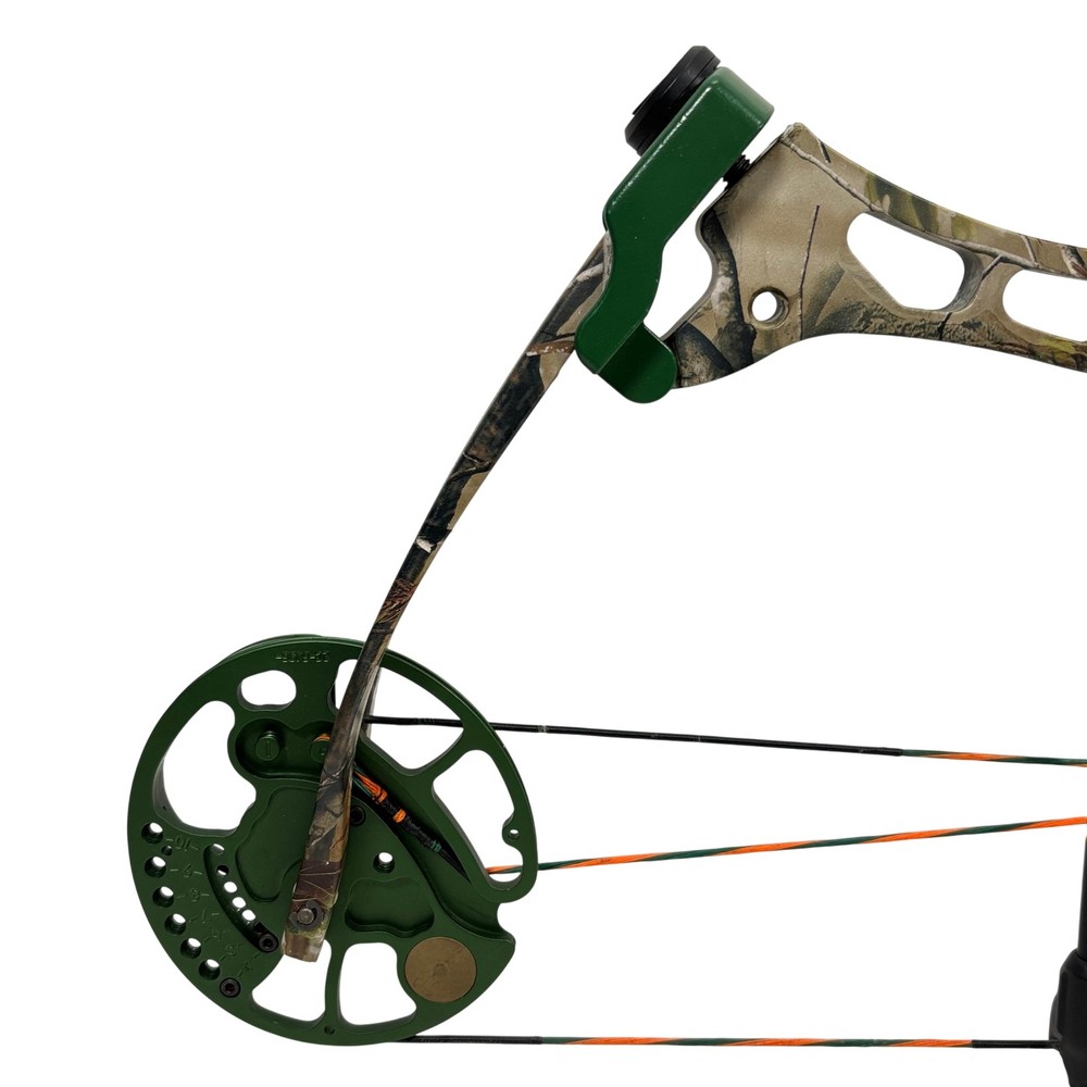 Bear Archery Lights Out RH Compound Bow - 18/60