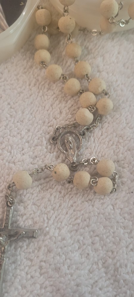 Vintage Rosary (T18)