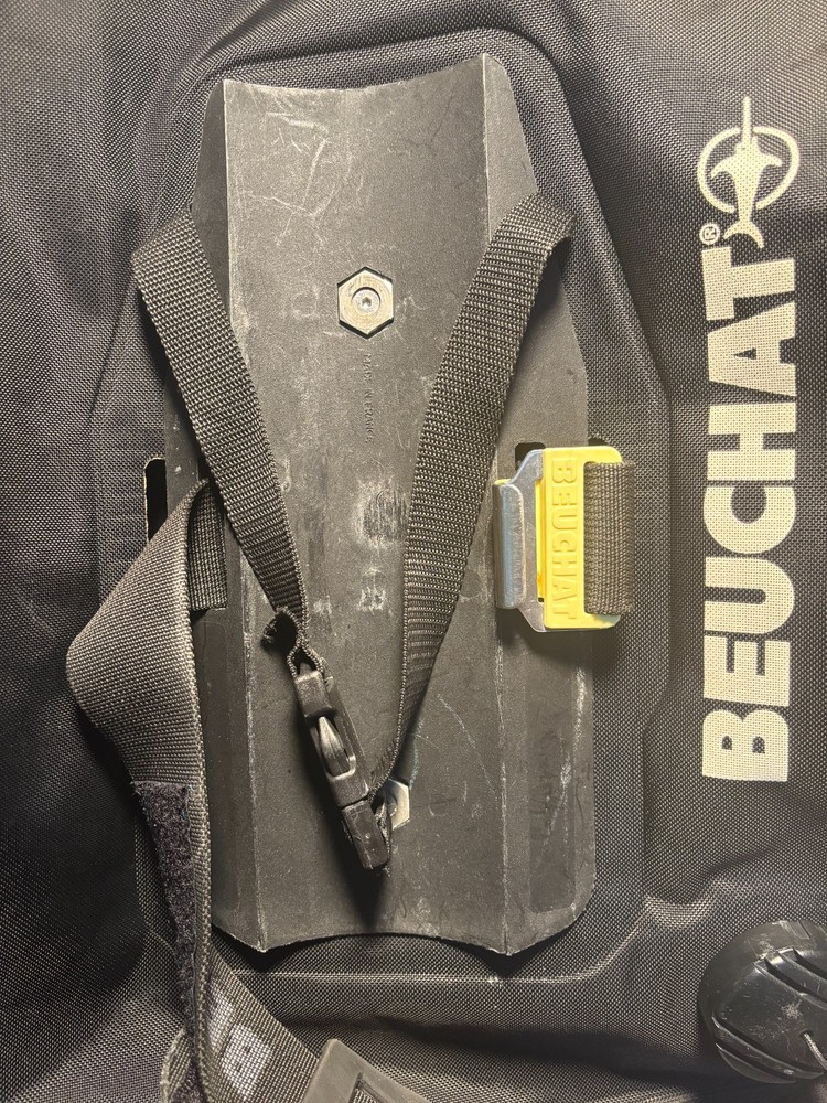 SCUBA Beuchat Weight Integrated BCD