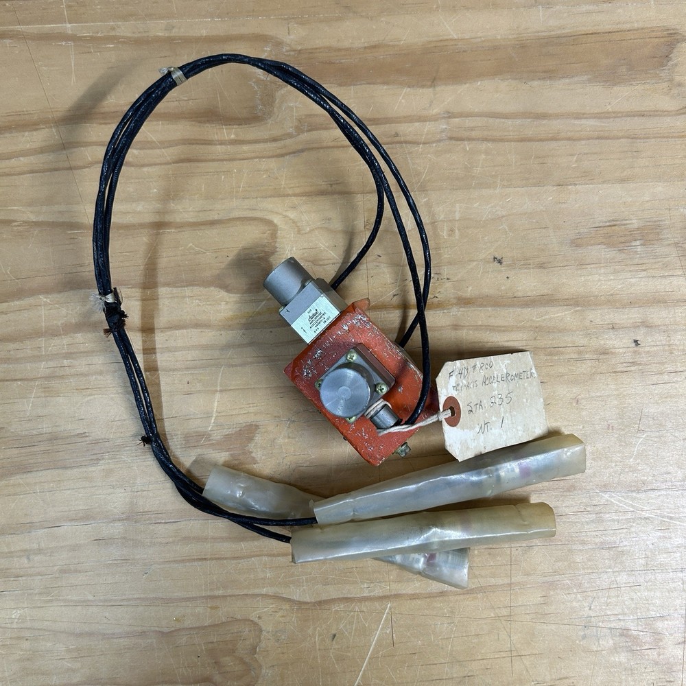 Vintage Statham Amplibridge Tri-Axis Accelerometer A404TC-4 Aircraft Sensor
