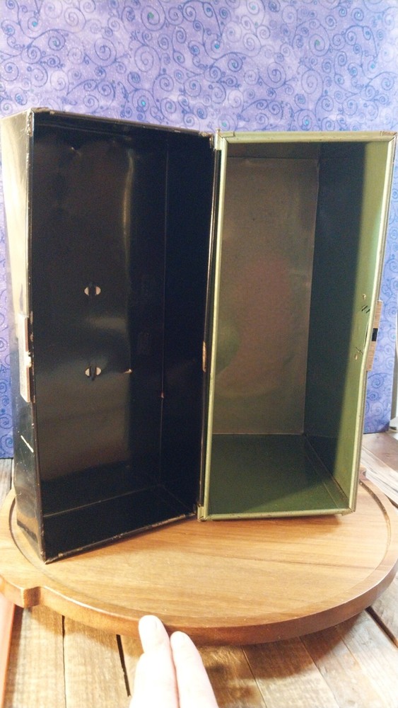 Old Metal Locking Box LOCK BOX SAFE PAPER FILE STORAGE