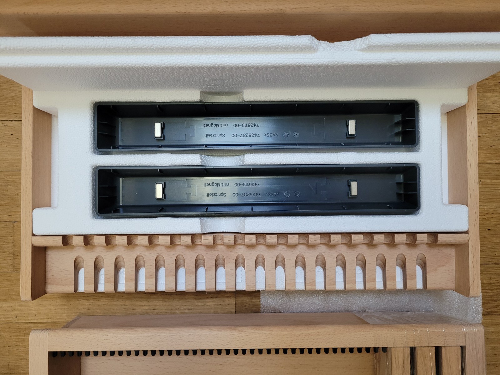 Miele 36996061EU1 Wine Sommelier Kit WSS6300 for Undercounter Wine Storage