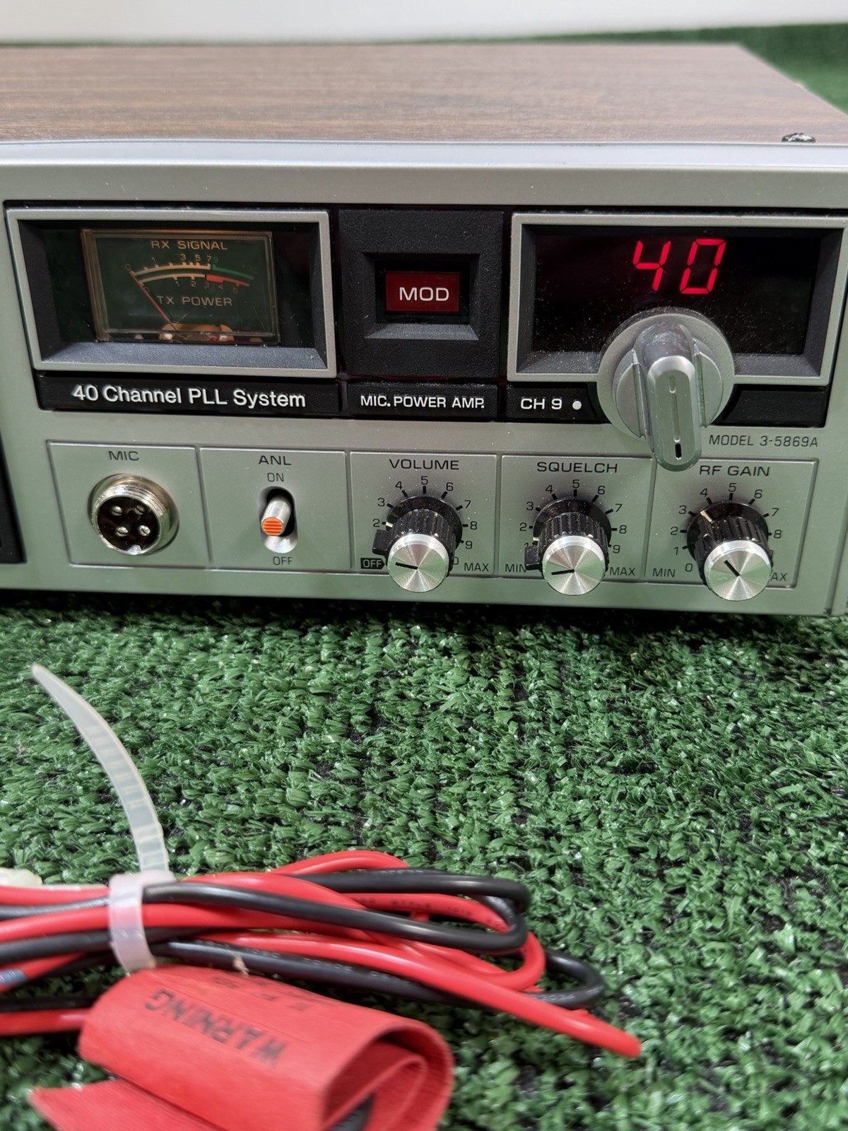 Vintage GE General Electric 3-5869a CB Radio 40 Channel PLL System EXCELLENT