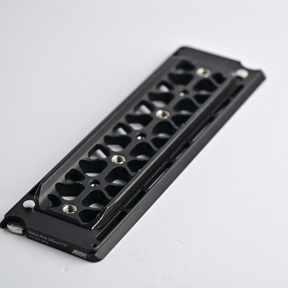 Arri bottom plate 12"