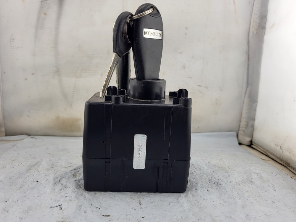 Chrysler /Jeep /Dodge WIRELESS IGNITION SWITCH NODE RECEIVER P68064790AD