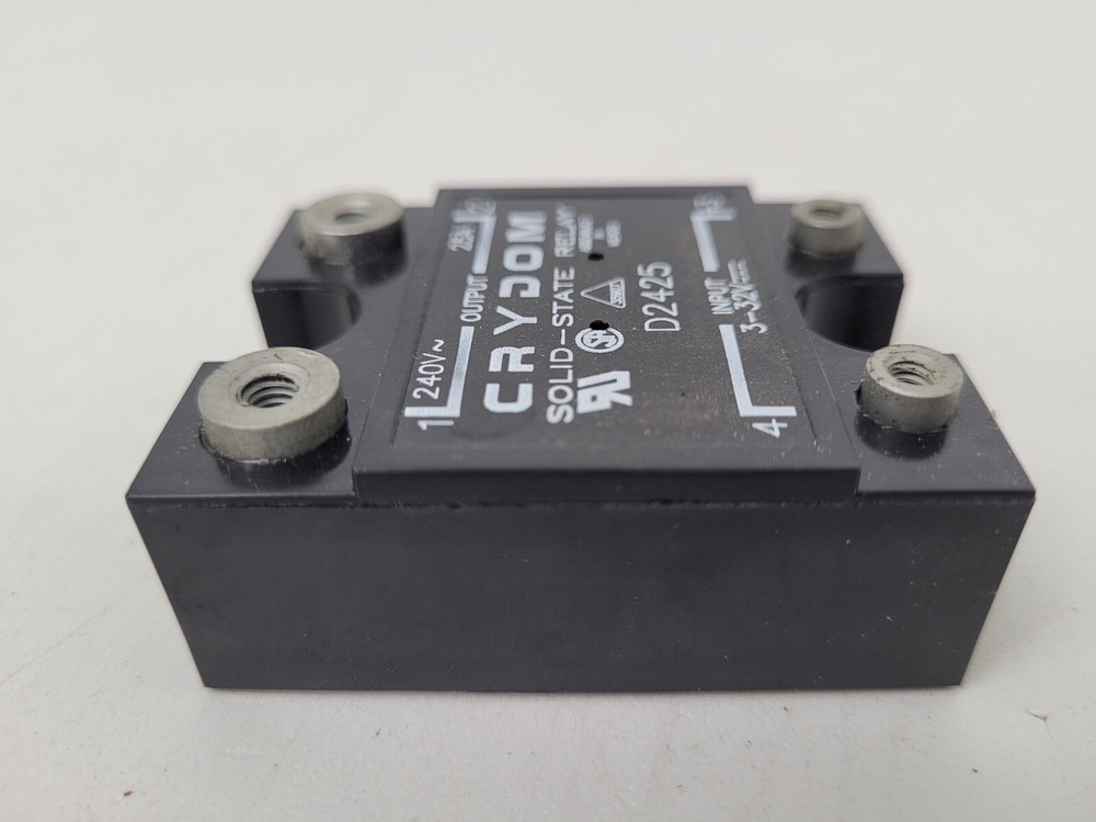 D2425 Crydom Solid State Relay 240V 25A *NEXT DAY OPTION* NEW